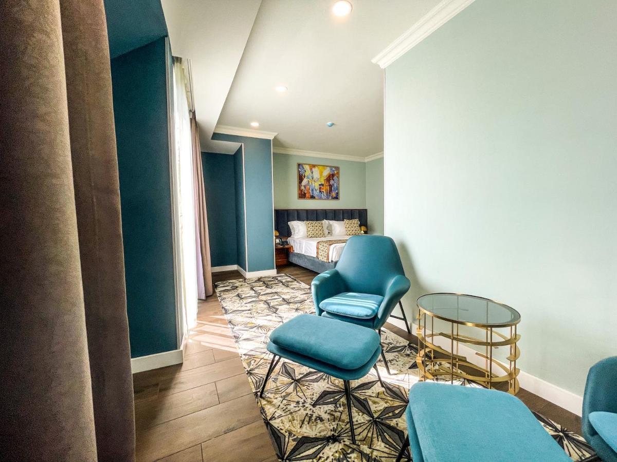 Grand Opera Hotel Kutaisi Eksteriør billede