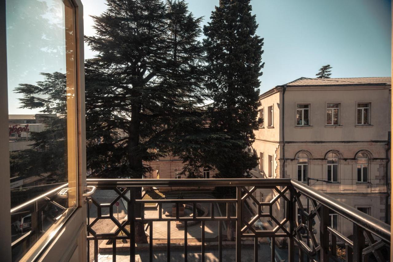 Grand Opera Hotel Kutaisi Eksteriør billede